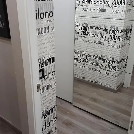 Moderno En El Parque De Cabecera Apartamento *